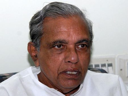 విభజనపై కలత: ఏడ్చేసిన ఎమ్మెల్యే గాదె వెంకటరెడ్డి