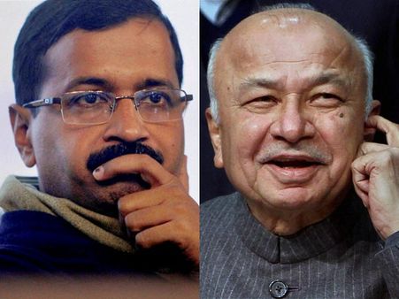 కిరణ్‌కు మరో దారిలేదు: షిండే, టి బిల్లుపై కేజ్రీవాల్ ఇలా