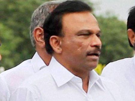 ఎంపి మాగుంట రాజీనామా, ఎమ్మెల్యే సూసైడ్‌యత్నం