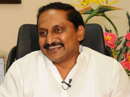 ఎన్టీఆర్ తర్వాత..: ఆ రెండింట్లో కిరణ్ ఏం చేస్తారు?