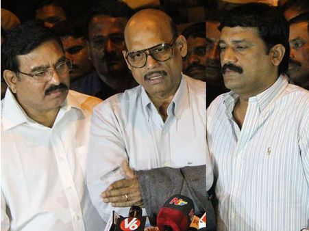 ఆ ముగ్గురు మంత్రులు టిడిపిలోకి, ఎమ్మెల్యేలు కూడా