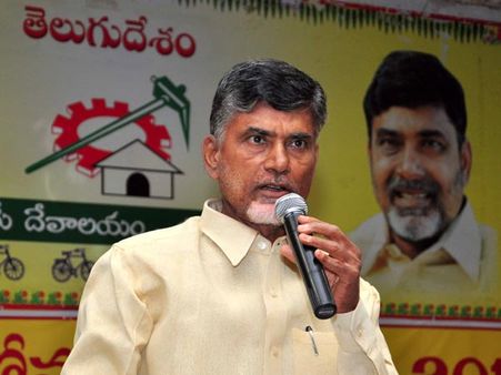 ఖబడ్దార్, జాగ్రత్త: బొత్స కోటలో చంద్రబాబు హెచ్చరిక