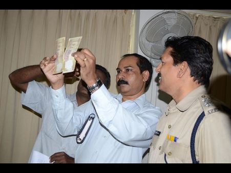  దొంగ నోట్ల ముఠాలో సినీ అసిస్టెంట్ డైరెక్టర్ (పిక్చర్స్)