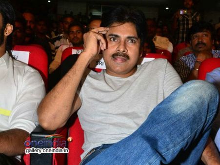 పవన్ 'యువరాజ్యం'తో వస్తారా, పక్కా అజెండాతో?