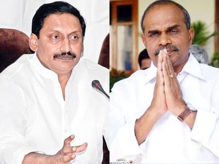 కిరణ్, వైఎస్ ఫోటో తొలగింపు: టిడిపిలోకి చిరు ఎమ్మెల్యే