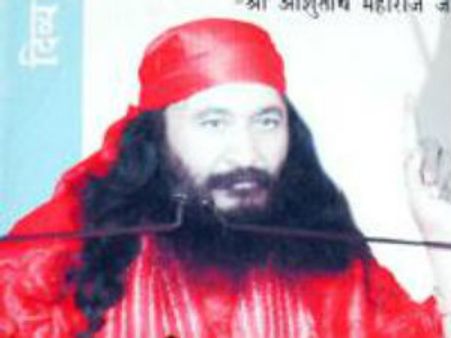 తిరిగి వస్తారని: 6వారాలుగా డీప్ ఫ్రీజర్‌లో మృతదేహం