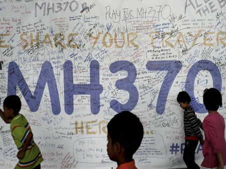 విమానం: ఆల్ రైట్.. గుడ్ నైట్, పైలట్ సూసైడ్ కోణంలో..