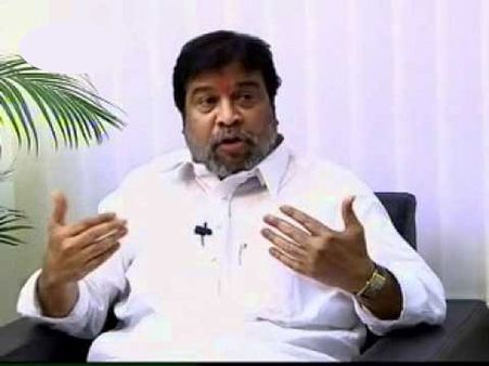 దొంగ, దొర ఒక్కరే, అహంకారమే: కెసిఆర్‌పై దామోదర