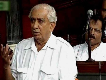 ఏడ్చేసిన బిజెపి నేత జశ్వంత్: రాజీనామా యోచన?