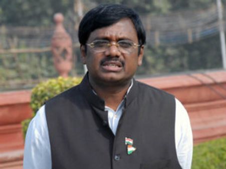 దళిత సిఎం: డైలమాలో జి వివేక్, కెసిఆర్‌కు షాకిస్తారా?