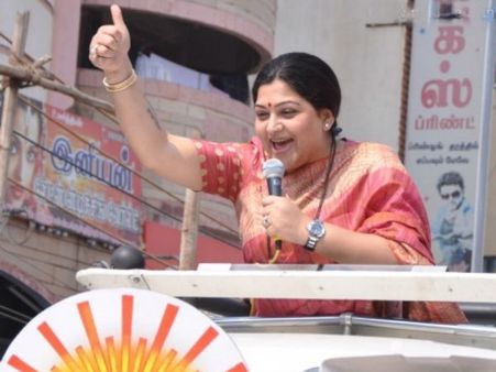 స్టాలిన్‌తో విభేదాల్లేవ్, దూసుకెళ్తా!: ఖుష్బూ (పిక్చర్స్)