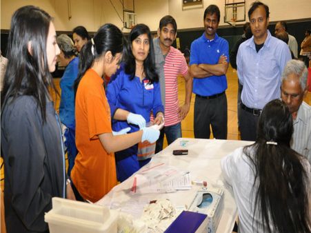 అమెరికాలో ఉచిత వైద్యశిబిరం
