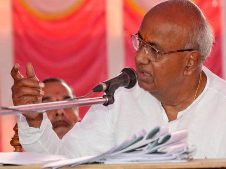 నేను ఎందుకు ఖండించాలి: రేప్ వ్యాఖ్యలపై దేవెగౌడ