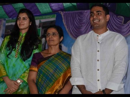 ఛాన్స్ నాకే: బ్రాహ్మణితో కలిసి నారా లోకేష్ యాత్ర