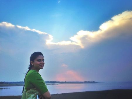 ట్విట్టర్ ద్వారా కనెక్టవుతా, భవిష్యత్తు టెక్నాలజీదే: రమ్య