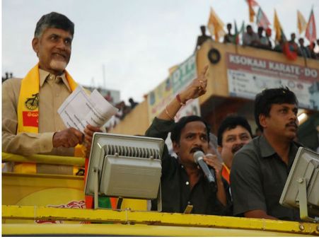 ఇక్కడ రాడు, అక్కడ దిక్కు లేదు: కెసిఆర్‌పై బాబు