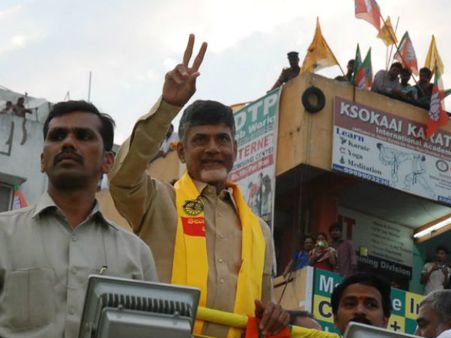 బుద్ధి ఉన్నవారెవరూ జగన్‌ పార్టీలో చేరరు: చంద్రబాబు