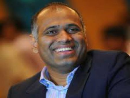 పవన్ కళ్యాణ్: రోజుకో ట్విస్ట్, 19న పొట్లూరి నామినేషన్!