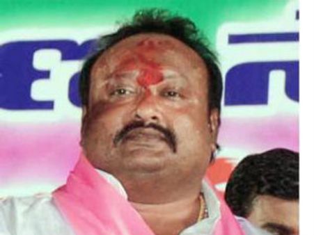 కరీంనగర్ అసెంబ్లీ సీటు: ముగ్గురి మధ్య హోరాహోరీ