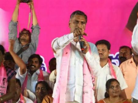 ఆస్తులపై సిబిఐ దర్యాఫ్తు: కాంగ్రెస్‌పై హరీష్ నిప్పులు