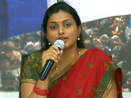 ప్రచారంచేస్తూ సొమ్మసిల్లిన రోజా, పవన్‌పై రెచ్చిపోయారు