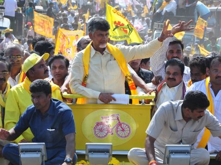 ట్విట్టర్‌లో జగన్‌పై చంద్రబాబు, షర్మిల వ్యాఖ్యలపై హరి