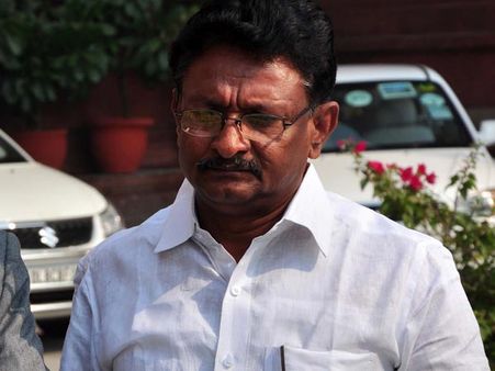 సంబంధం లేదు, వేర్వేరు: కెసిఆర్ వ్యాఖ్యలపై జగన్ పార్టీ