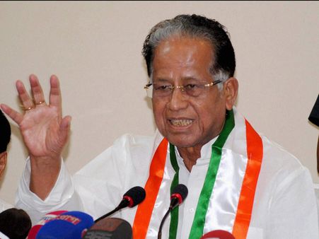 సోనియాకు షాక్: అస్సాం సిఎం గోగోయ్ రాజీనామా