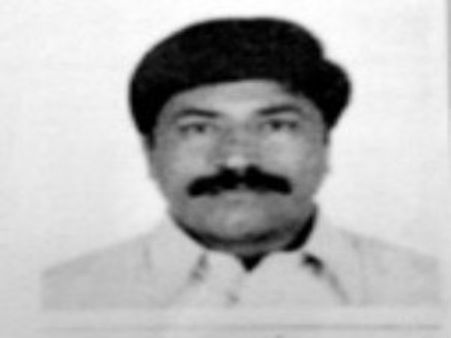 గుండు ఫోటోతో..: గంగిరెడ్డికి ఉచ్చు, లుకౌట్ నోటీసులు