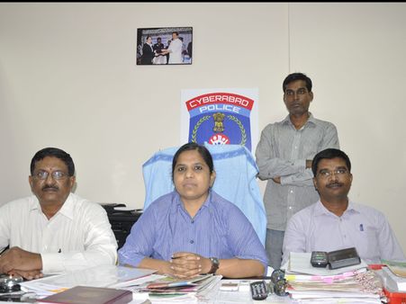 మహిళ మెయిల్ హ్యాక్: ఫ్రెండ్స్‌కి అసభ్య మెసేజ్ (ఫోటో)