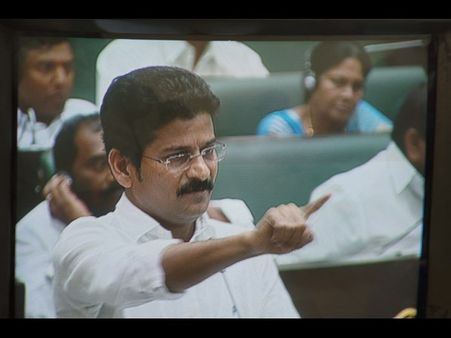  బాబు, కెసిఆర్: 'వెల్-కం'దే అధికారమన్న రేవంత్