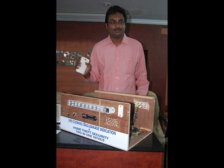 ఫొటో: టీవీ మెకానిక్ ప్రతిభ, దొంగలను పట్టేయొచ్చు