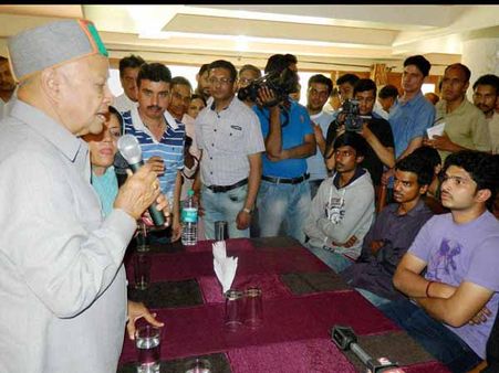 బియాస్ ట్రాజెడీ: రామన్న విజ్ఞప్తి, వీరభద్ర తోసివేత