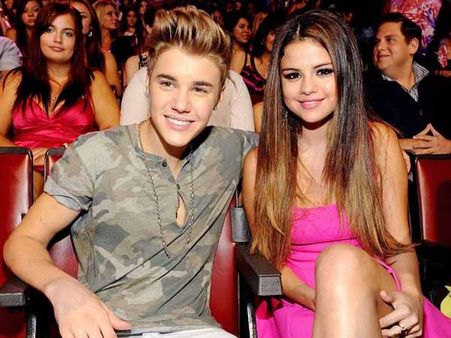 జర్నలిస్ట్‌లను తప్పించుకోబోయి..: ప్రియురాలితో జస్టిన్