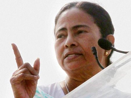 చంపేయాలా: తపస్ రేప్ వ్యాఖ్యలపై దీదీ ఫైర్