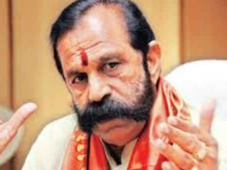 ఇక తప్పుకో!: కనుమూరి బాపిరాజుకు షాక్, హెచ్చరిక