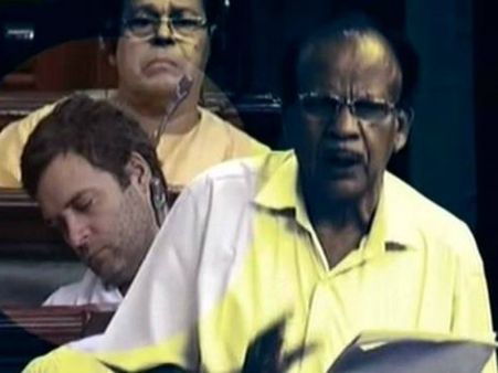 సభలో రాహుల్ నిద్ర!(ఫోటో): బీజేపీ వ్యంగ్యం, కాంగ్రెస్ వివరణ