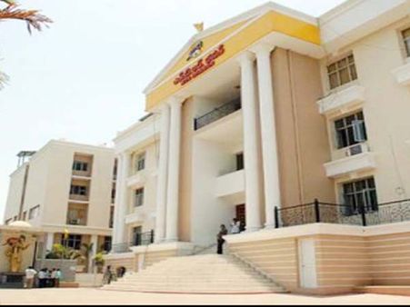 ఎన్టీఆర్ ట్రస్ట్‌‌భవన్ ముట్టడి, అరెస్ట్: గంగిరెడ్డి బెయిల్ రద్దు