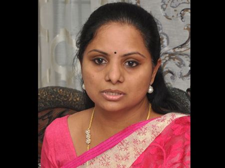 కవిత వ్యాఖ్యలు వాస్తవ విరుద్ధం: టి, కాశ్మీర్‌పై అభిషేక్