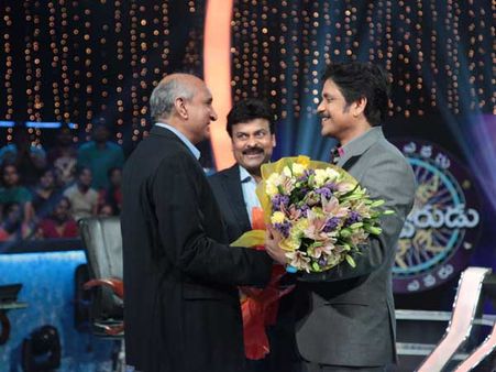 చిరంజీవితో నాగార్జున షో ధనాధన్ ముగింపు