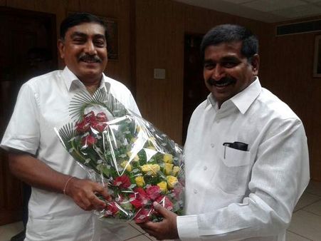 ఎపి తప్పు, కౌన్సెలింగ్‌పై నిర్ణయం: పాపిరెడ్డి (పిక్చర్స్)