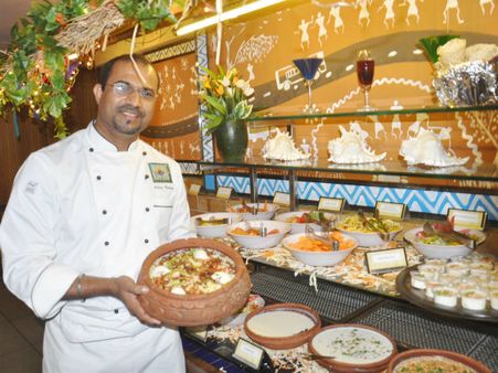 టేస్టీ టేస్టీ: ‘బార్బెక్యూ నేషన్’ ఫుడ్‌ ఫెస్టివల్(పిక్చర్స్)