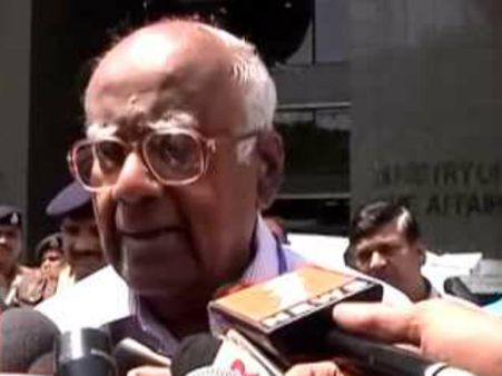 రాజధాని కమిటీకి కడపలో షాక్, జగన్ పార్టీ డిమాండ్