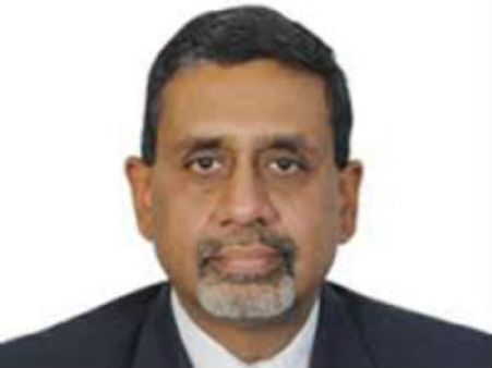 పిడుగు: తెలంగాణ సిఎస్ రాజీవ్ శర్మ ఎపికి