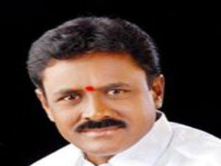 షాక్: బిజేపీలోకి దినేష్, దిడ్డిరాంబాబు, కమల బలం 12