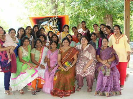 యుఎస్‌లో ‘ఓరుగల్లు సందడి’: మహిళల పోటీ(పిక్చర్స్)