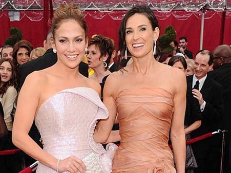 నాలుగోపెళ్లికి సిద్దమన్న జెన్నీఫర్, కూతురు కోసం డెమీ