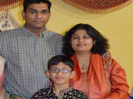 అనుమానాస్పద స్థితిలో భారతీయ దంపతుల మృతి