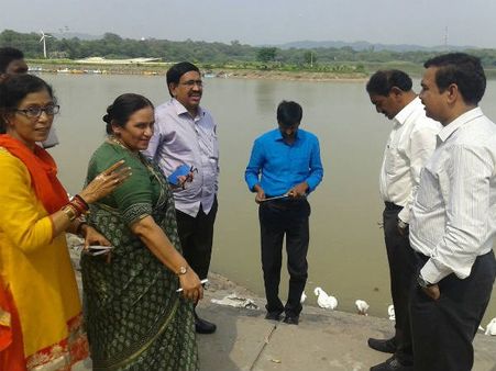 చండీగఢ్: అధ్యయనం చేసిన మంత్రి బృందం (ఫోటో)