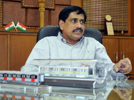 సాఫీగా, అలైన్‌మెంట్ మార్పులే: మెట్రో ప్రాజెక్ట్‌పై ఎండీ